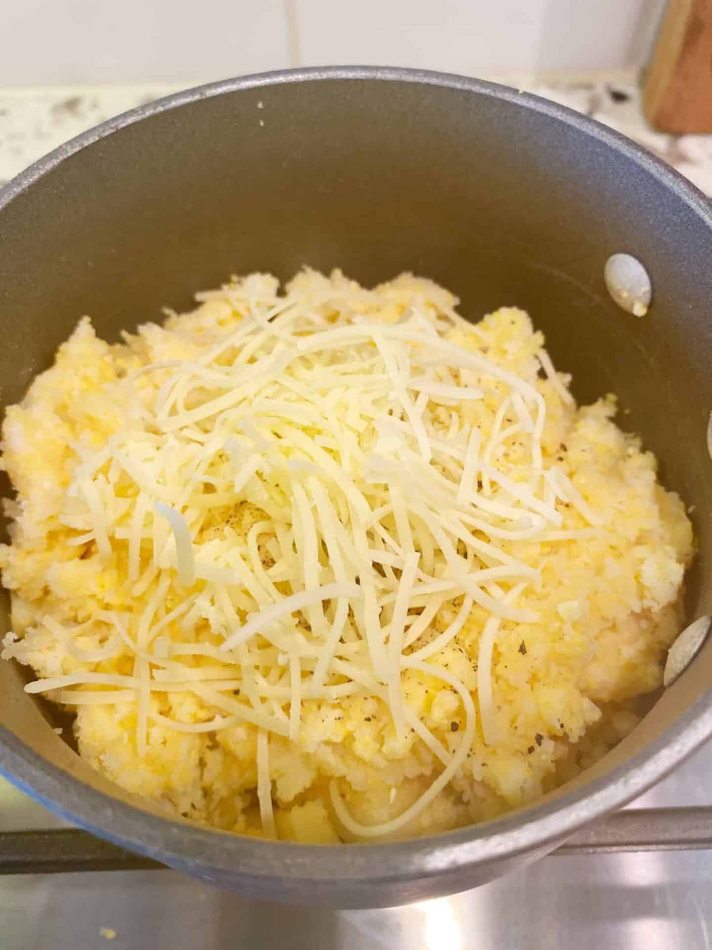 Cheesy-Polenta-cheese