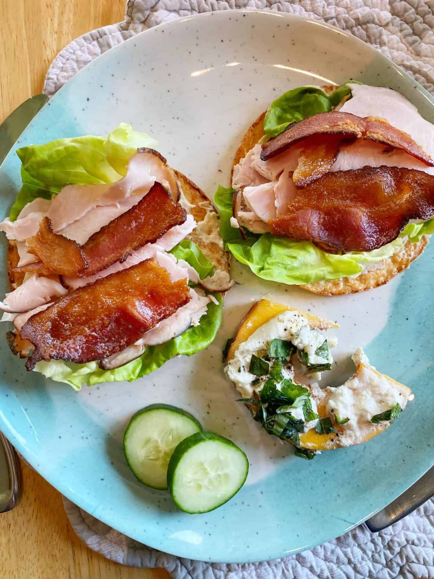 Easy-Healthy-Lunch-Ideas-Trader-Joes-Cauliflower-Thins-with-Turkey-Bacon-Lettuce-Mayo-and-Dijon