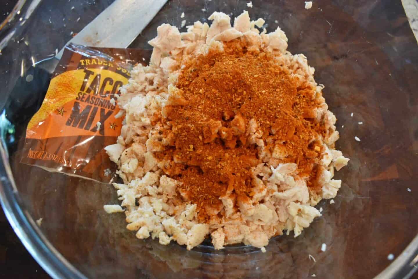 toss-chicken-in-taco-seasoning