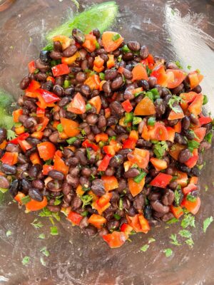 combine-beans-vegetables-and-vinaigrette