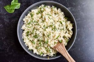 Easy-Italian-Rice-Side-Dish-rice-cooker