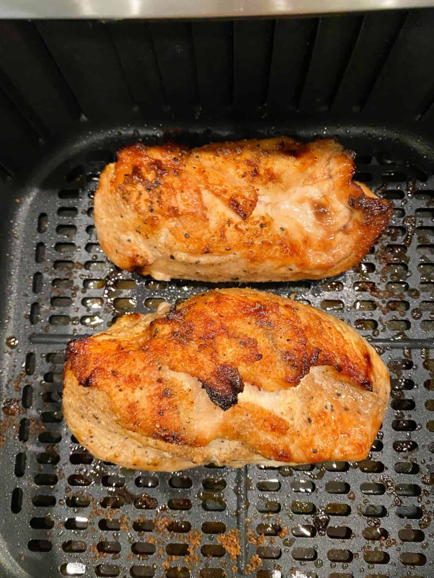 chicken-breast-in-air-fryer-easy-recipe