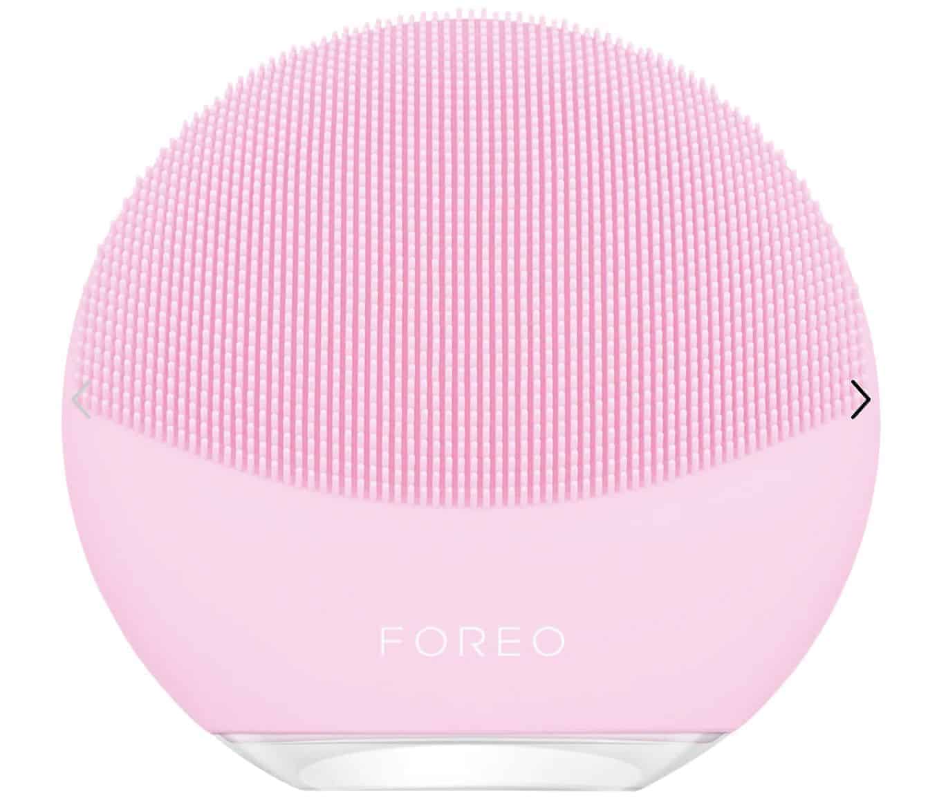 luna-foreo-facial-cleansing-device-gift-ideas-for-mothers-day
