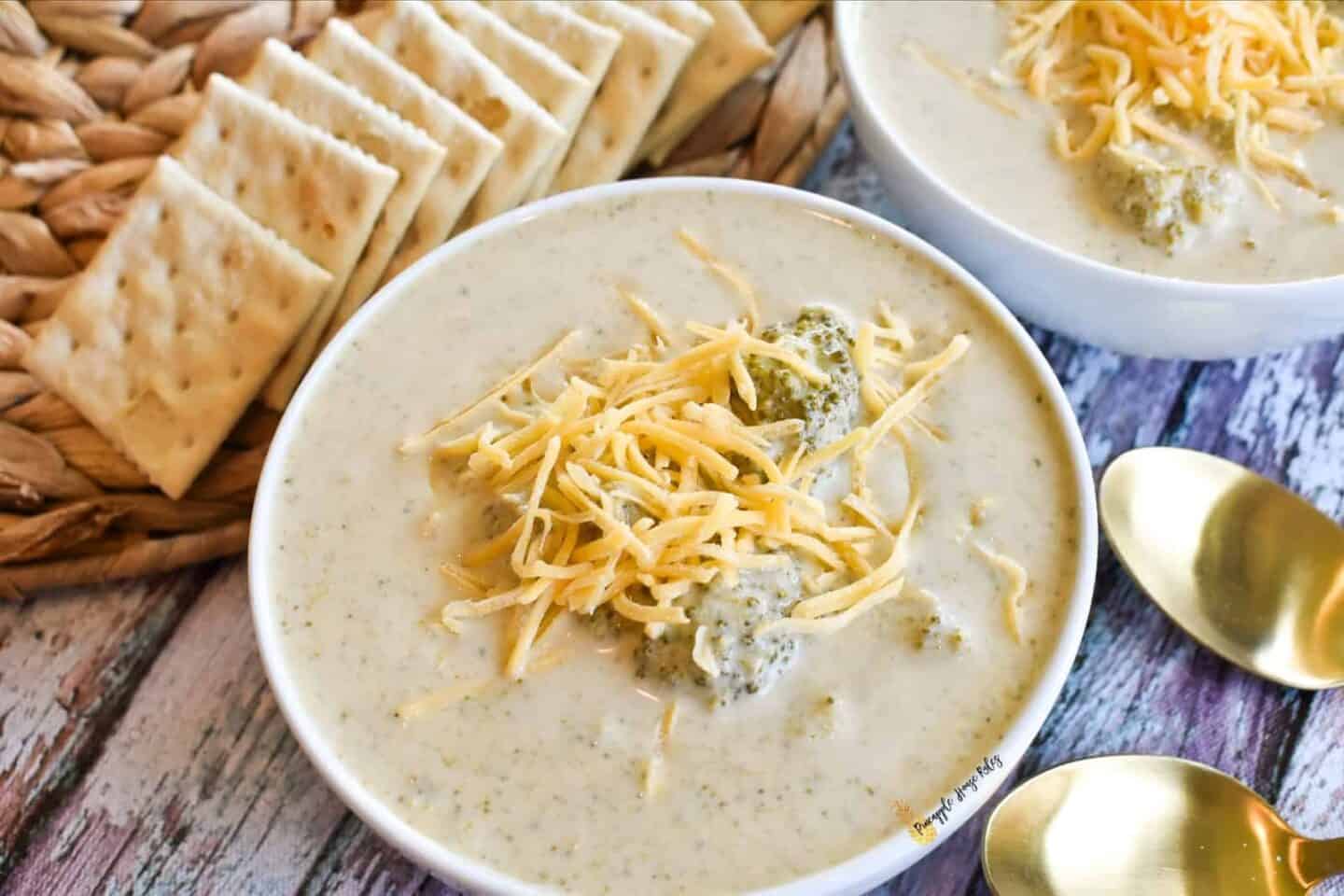 crock pot broccoli cheese soup